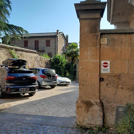 Porta Vivaria Orvieto- Private Parking Bagian luar foto